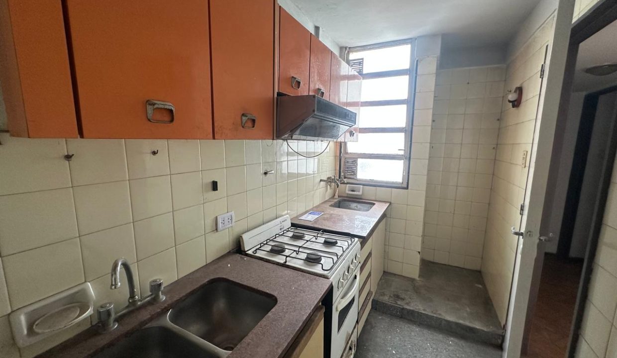 42cdecf2-b1aa-4370-9b0e-d3ec27cfbf96