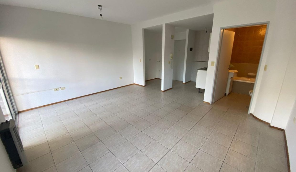 extra_large_u_690525e0c4855