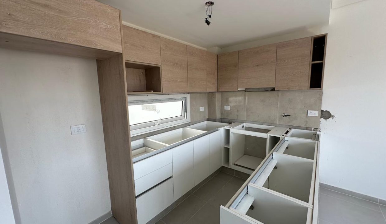 285f59bc-ee66-4fc1-8c36-7106907410b6