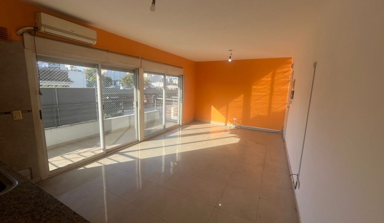 9fc7a279-a8a8-453d-ab48-65edccb0717a