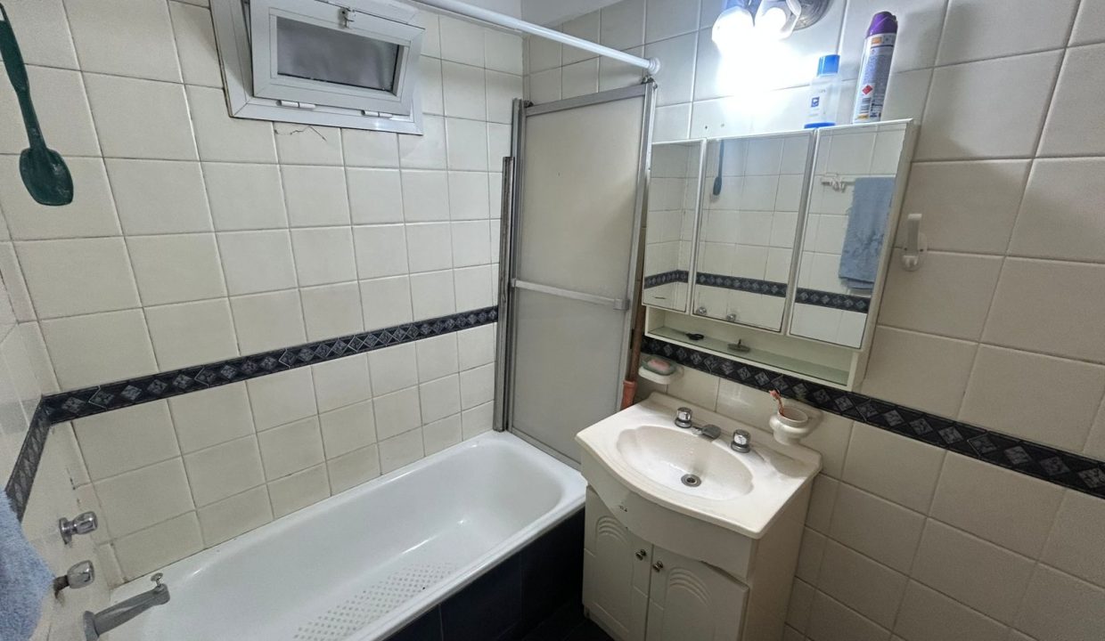 WhatsApp Image 2025-10-29 at 14.49.48