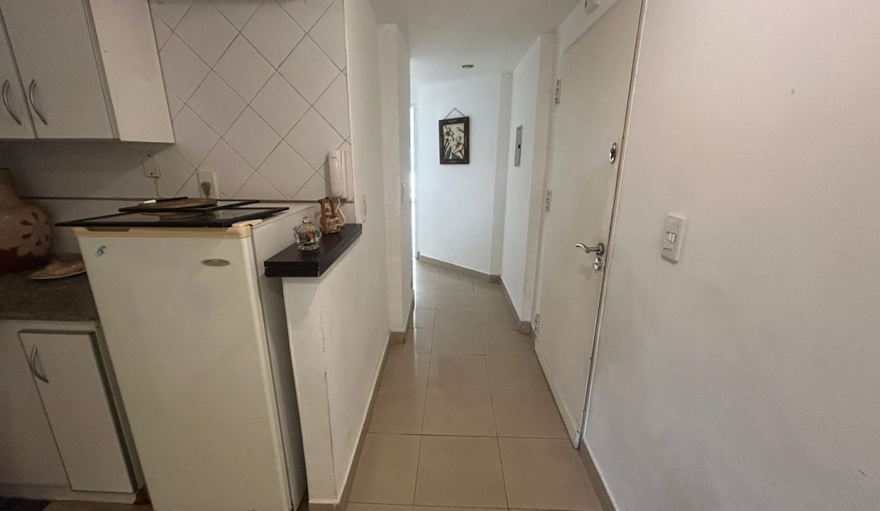 WhatsApp Image 2025-11-13 at 16.04.15 (1)