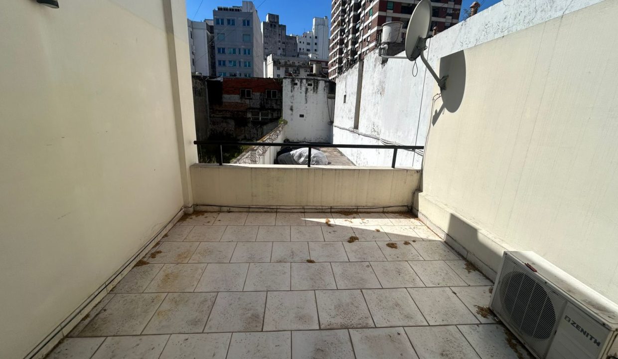 WhatsApp Image 2025-11-13 at 16.04.17 (1)