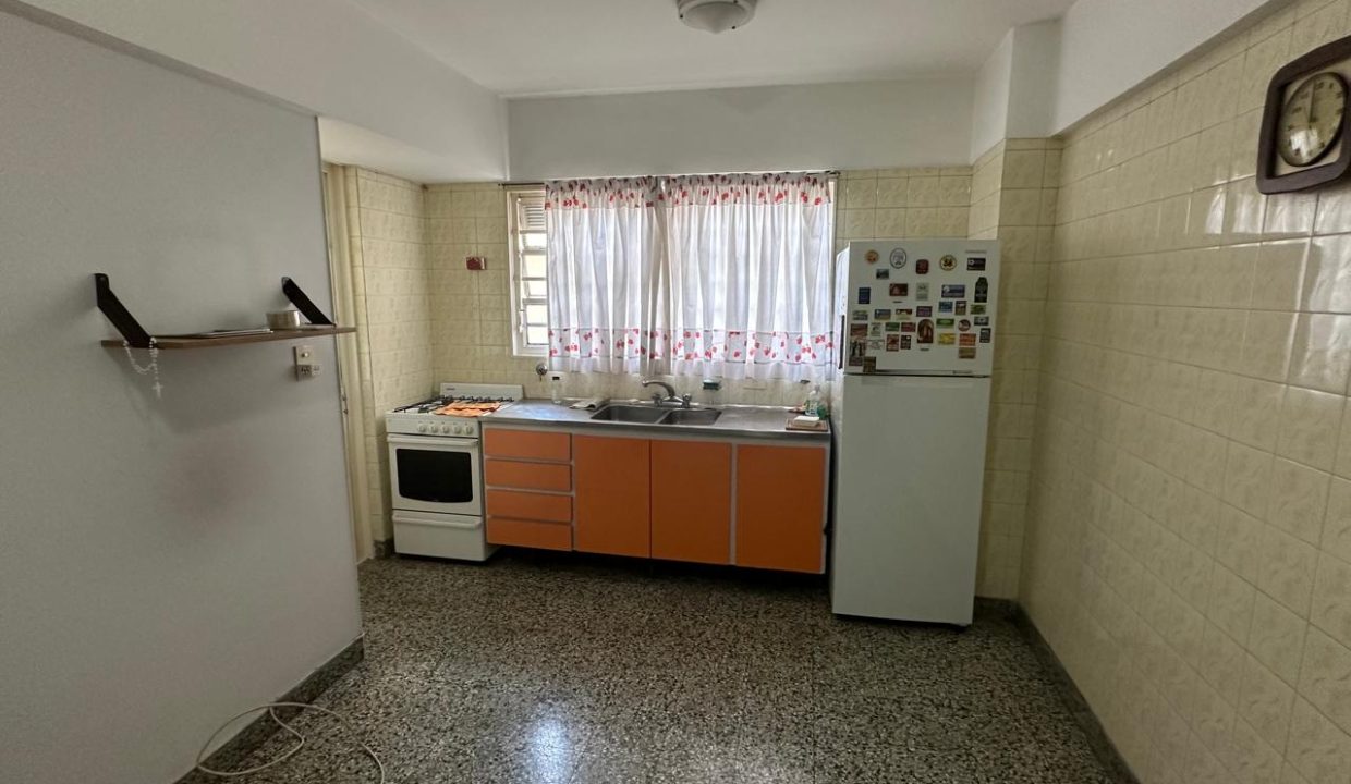 b9aee2e0-a0d2-43be-89a9-13769d9b3c8f