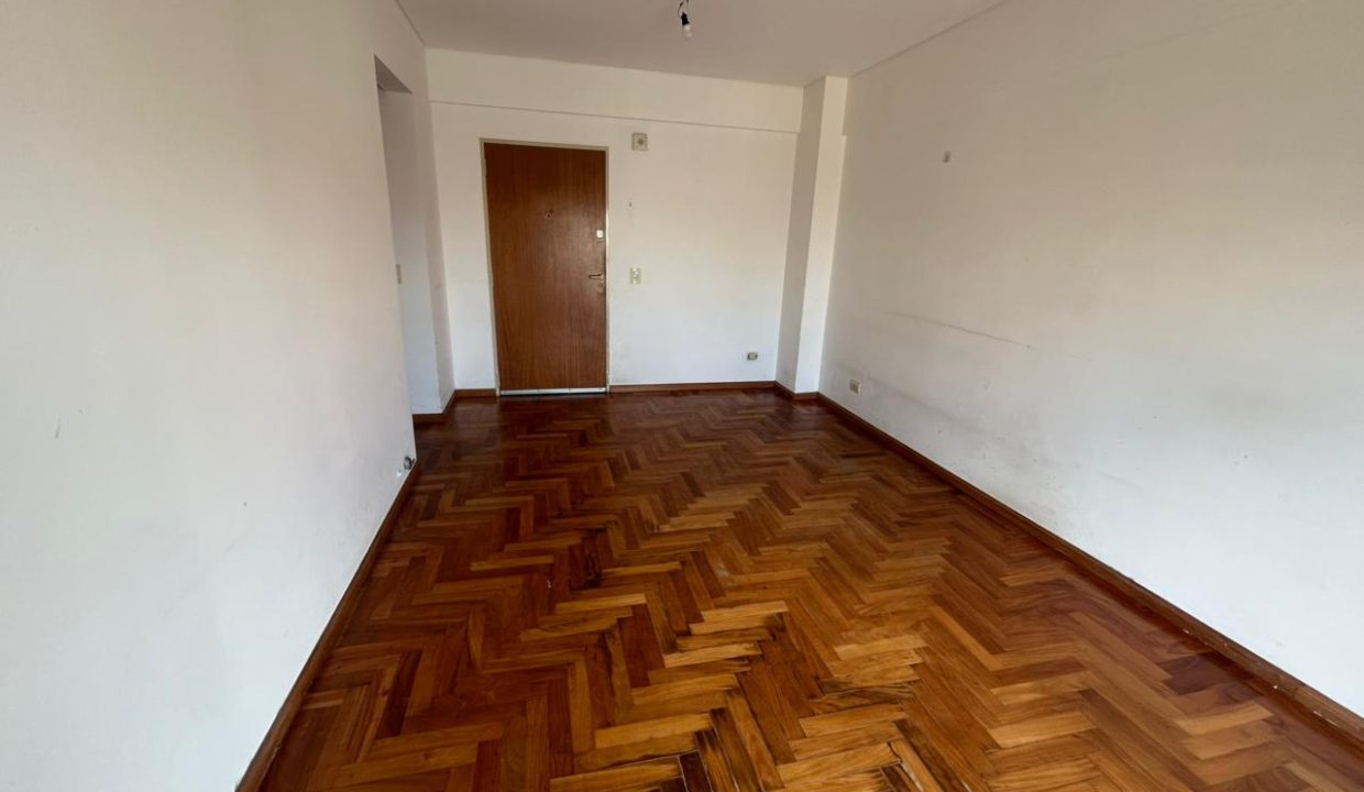 WhatsApp Image 2025-12-05 at 11.03.01 (2)