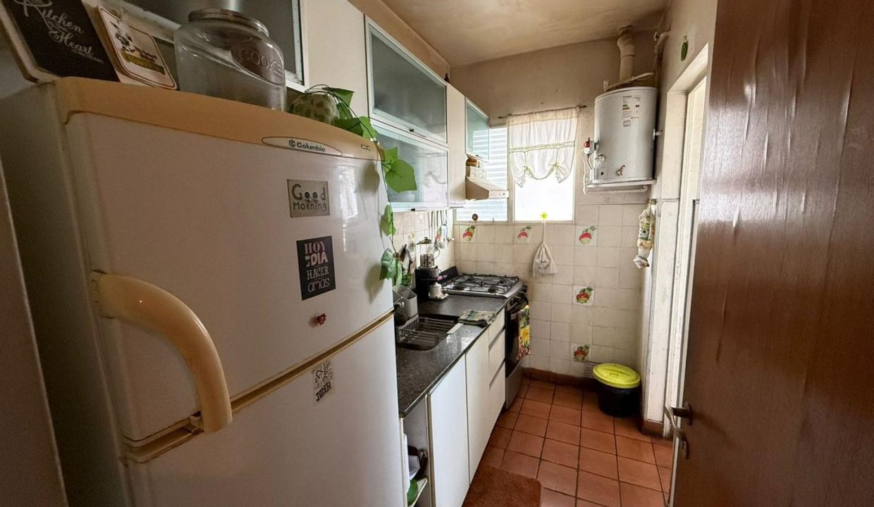 77ef6863-1056-471c-b5e9-9bf94a6ee5af