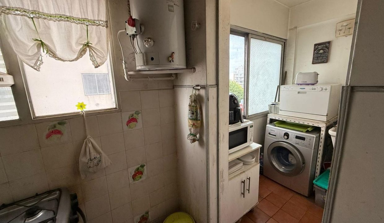 77ef6863-1056-471c-b5e9-9bf94a6ee5af