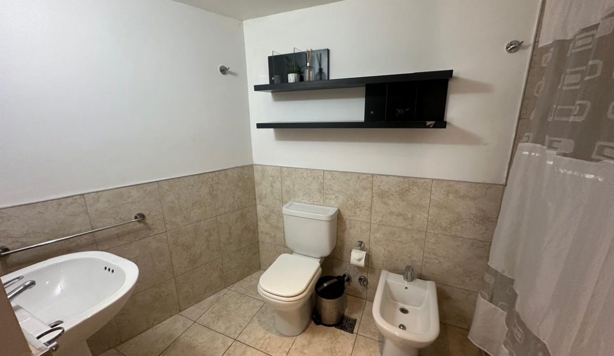 aaea83f3-c513-4276-9a1b-37ad5958f3cf