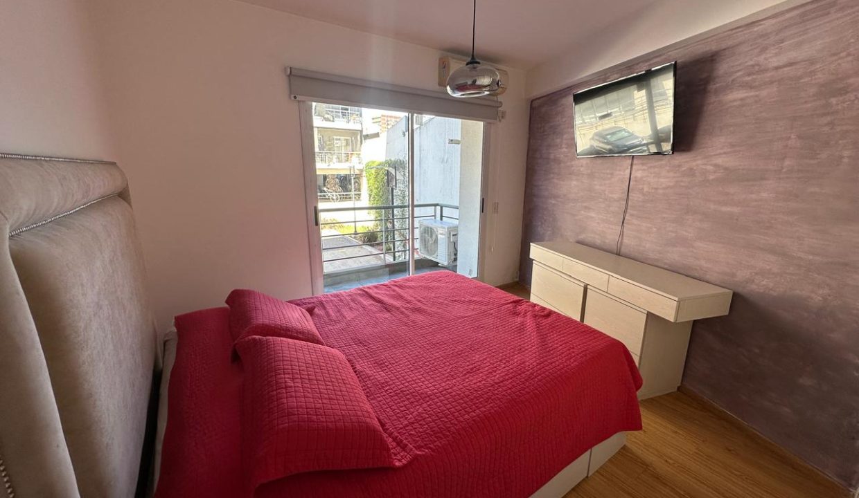 aaea83f3-c513-4276-9a1b-37ad5958f3cf