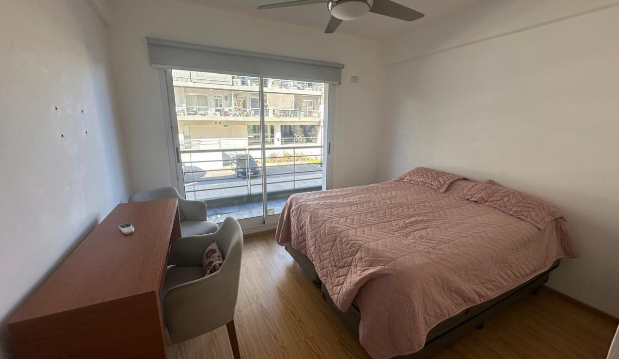 aaea83f3-c513-4276-9a1b-37ad5958f3cf